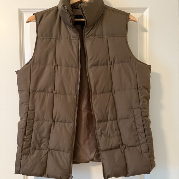 Lands End Puffer Vest Size L - Picture 2 of 4
